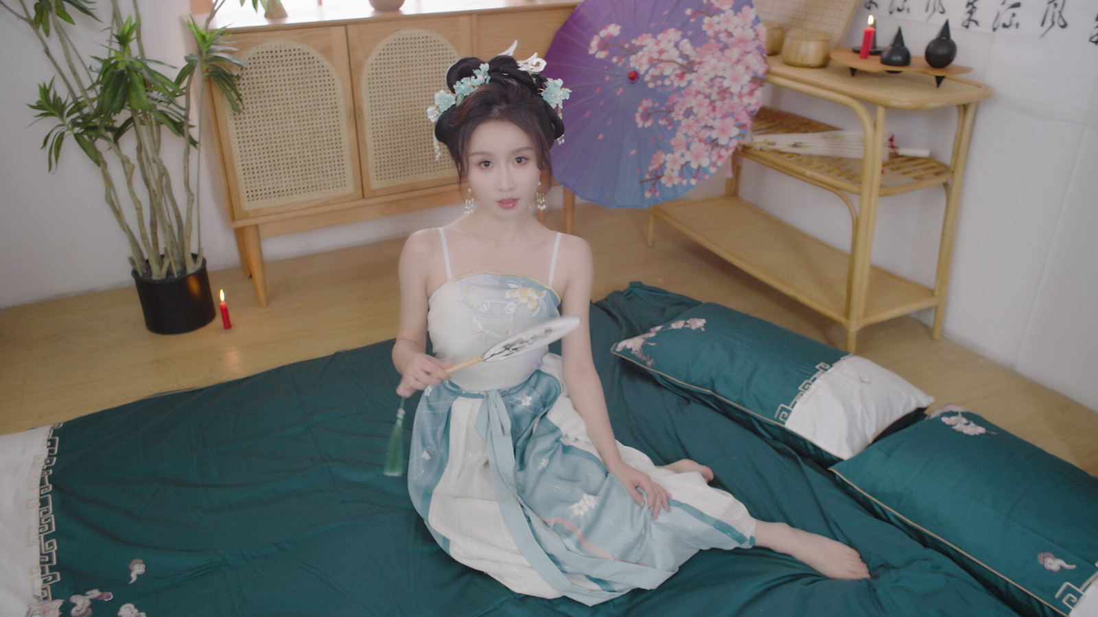 互动影游《我为情狂》Steam页面上线 发售日待定