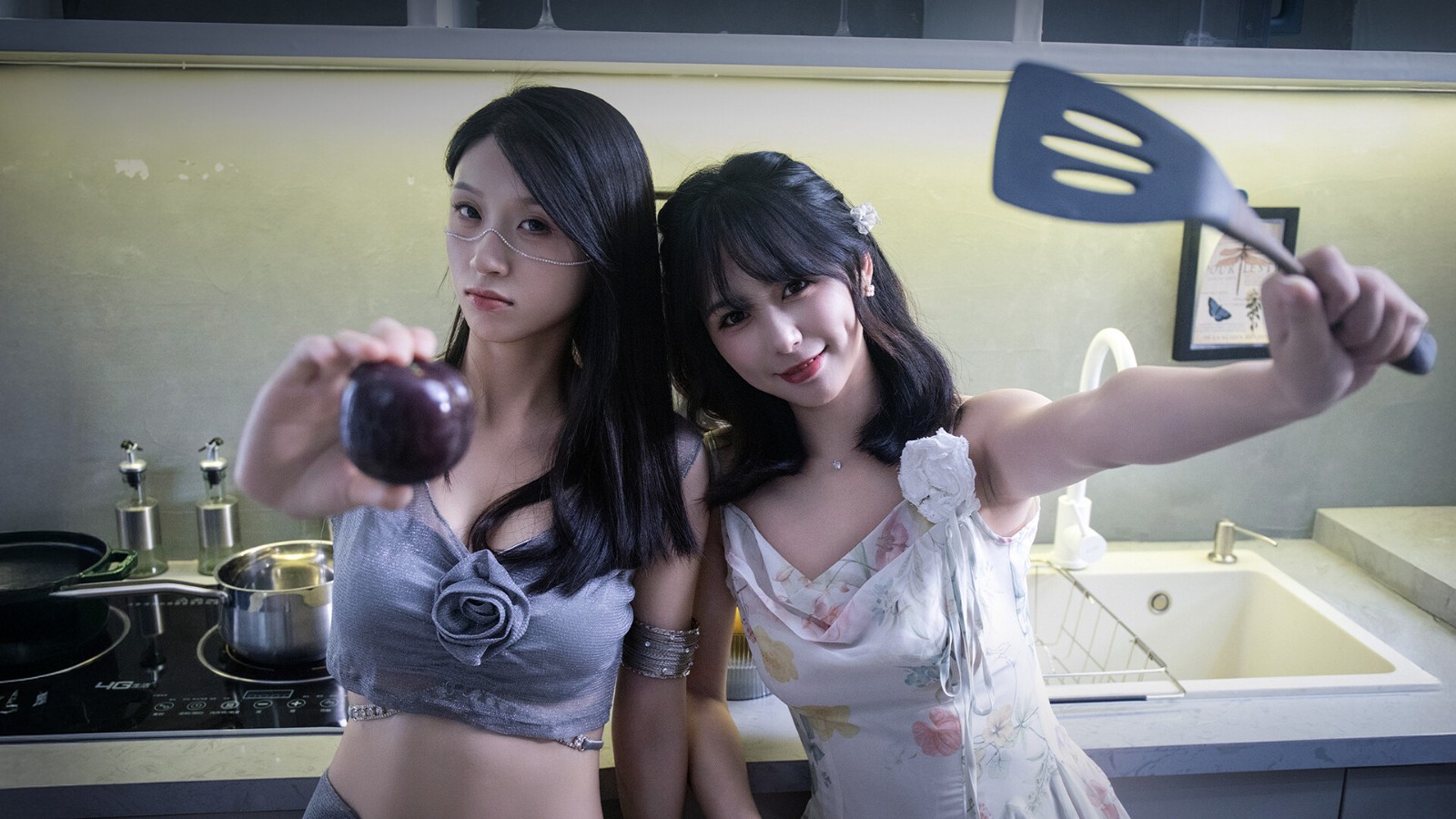 第一人称真人互动影游《我靠双修拯救世界》Steam页面上线 年内发售