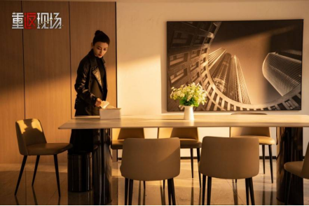 法医真人互动影游《重返现场》全新预告,沉浸式体验审讯罪犯现场!