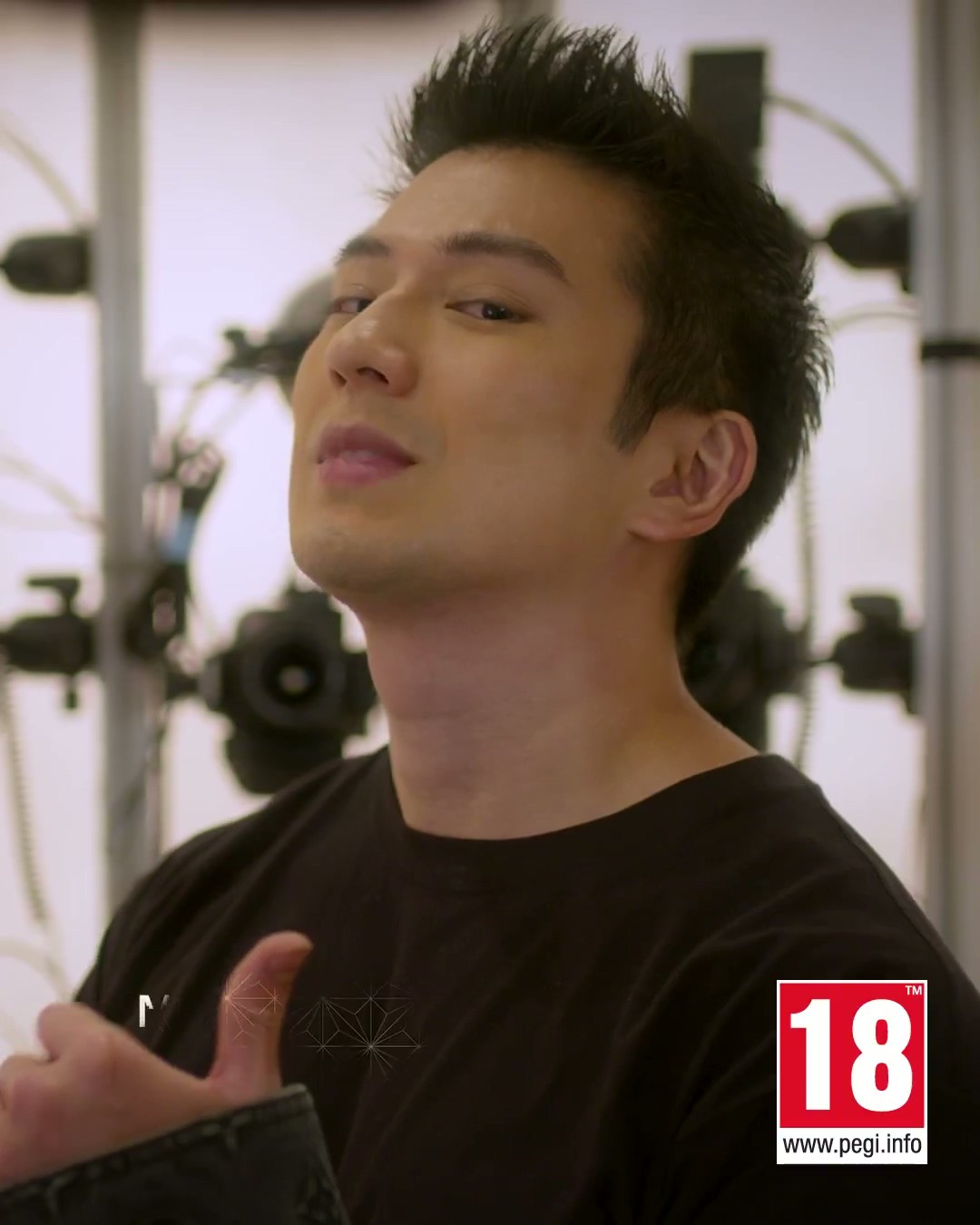 新田真剑佑加盟《刺客信条:影》 为帅气NPC配音